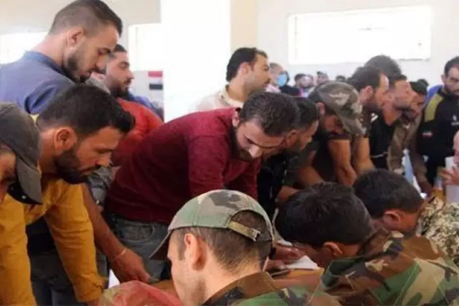 عقب ملاحقته العشرات بتهمة "زعزعة الثقة" بقوات الأسد .. النظام يتحدث عن "مكرمة" ليوم واحد بدرعا