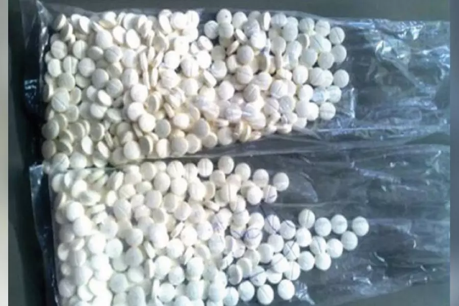 النظام يعلن ضبط شحنة "كبتاغون" ضخمة بمعبر نصيب قبل وصولها إلى الأردن