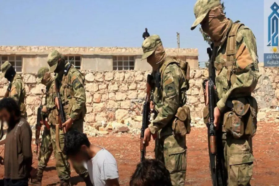 تحرير الشام تنفذ حكم الإعدام بحق خمسة من عناصر تنظيم الدولة جنوب حلب