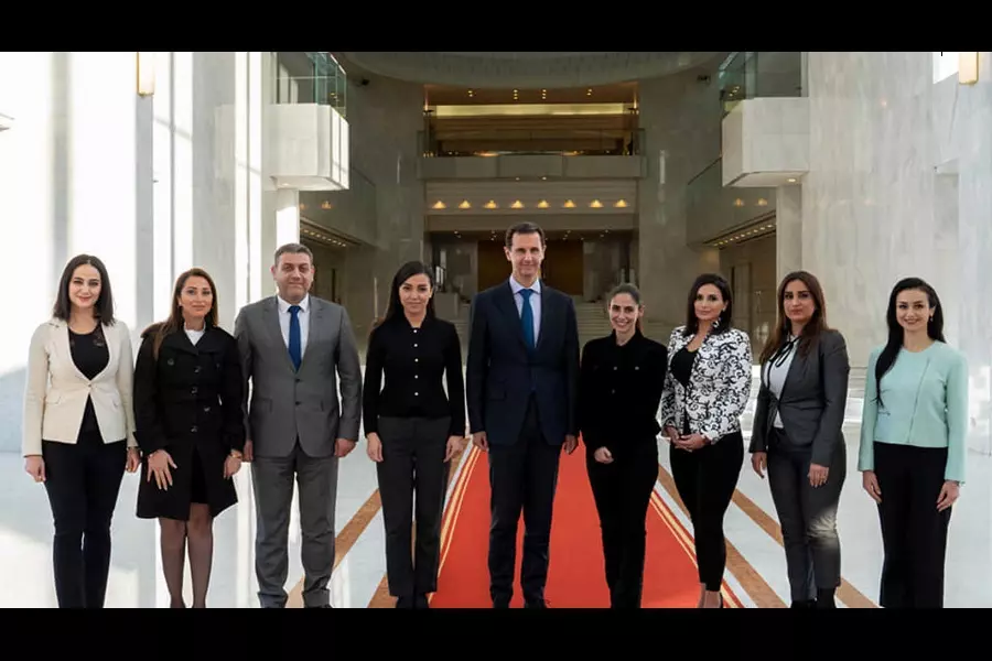 الإرهابي "بشار" يجتمع بأبواقه الإعلامية .. "بحثنا شأن داخلي خاص"