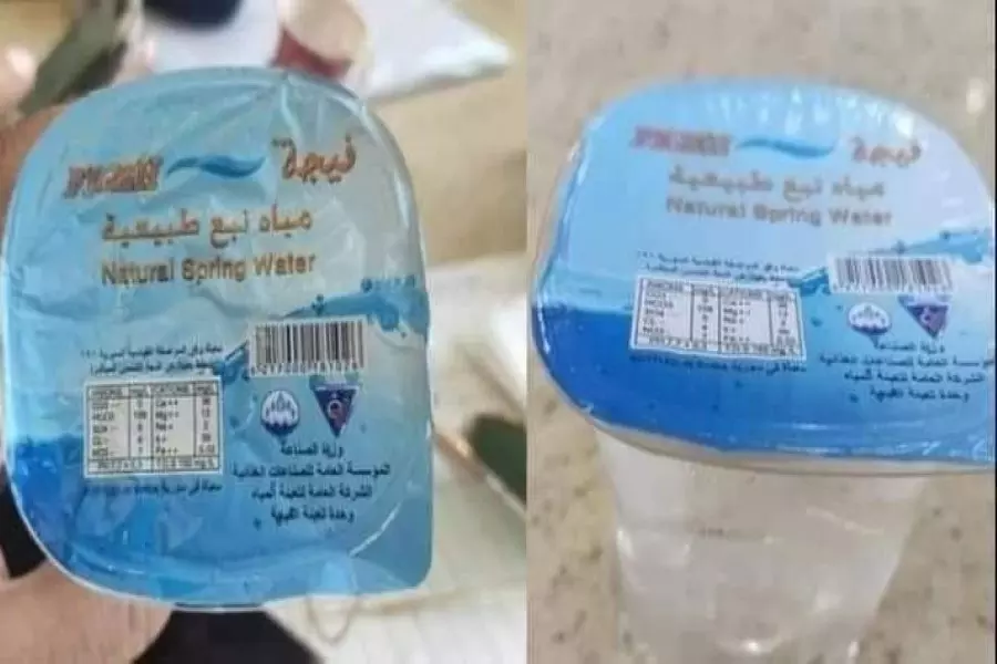 بعد تصاعد الجدل .. النظام يبرر طرح أكواب مياه في الأسواق