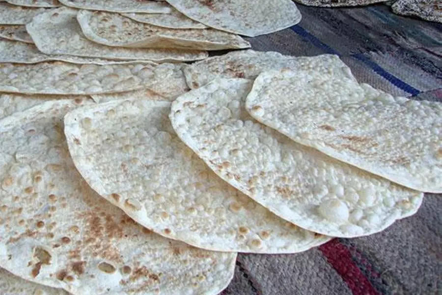 النظام يوقف دعم مخابز التنور بدير الزور وسعر الرغيف يرتفع إلى الضعف