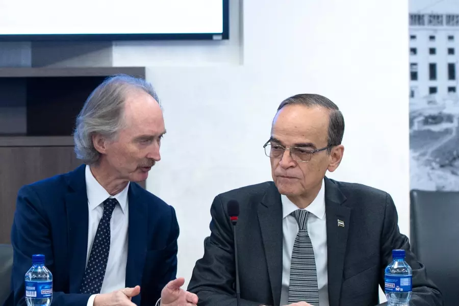 البحرة يبحث مع بيدرسون هاتفياً آخر التطورات حول أعمال اللجنة الدستورية