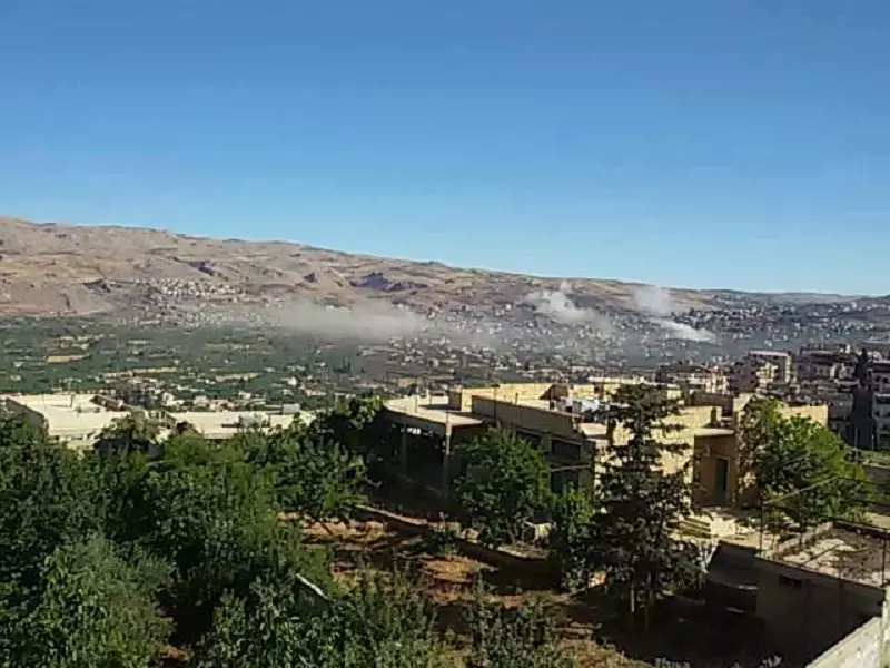 البراميل المتفجرة تنهمر على بقين لتسليم أهالي ثوارالزبداني..نداءات استغاثة وتحذير من مجازر