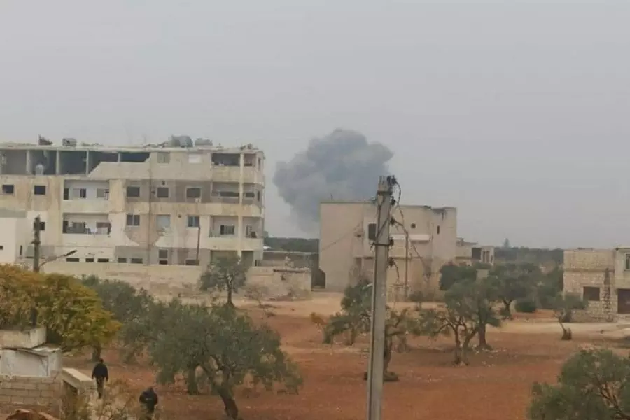 شهيدة وجرحى أطفال بقصف جوي روسي على أطراف أريحا بريف إدلب