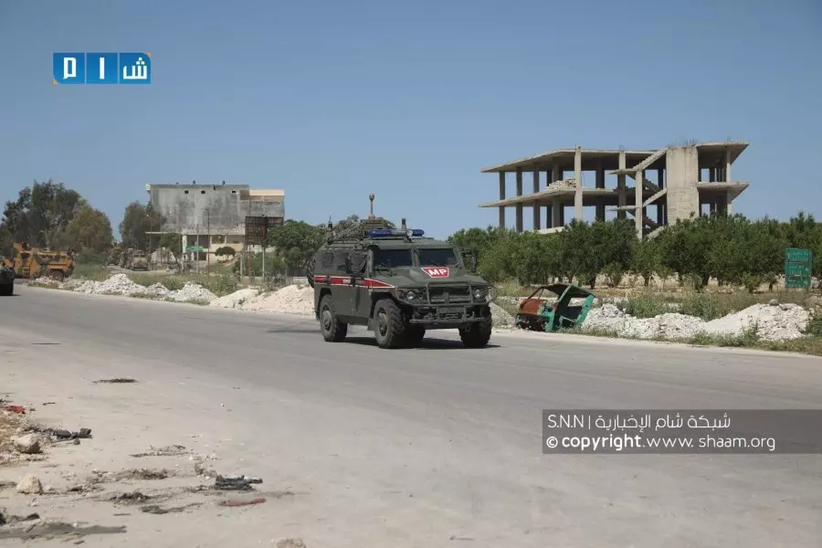 دورية "تركية روسية" على "أم 4" تصل حدود محمبل لأول مرة