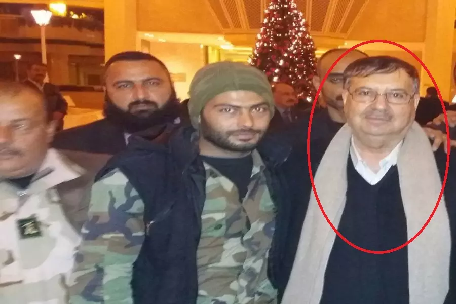 بعد فشله في الحصول على أي منصب في المعارضة... " نواف البشير" عائداً لأحضان الأسد معتذرا عن سوء تقديره