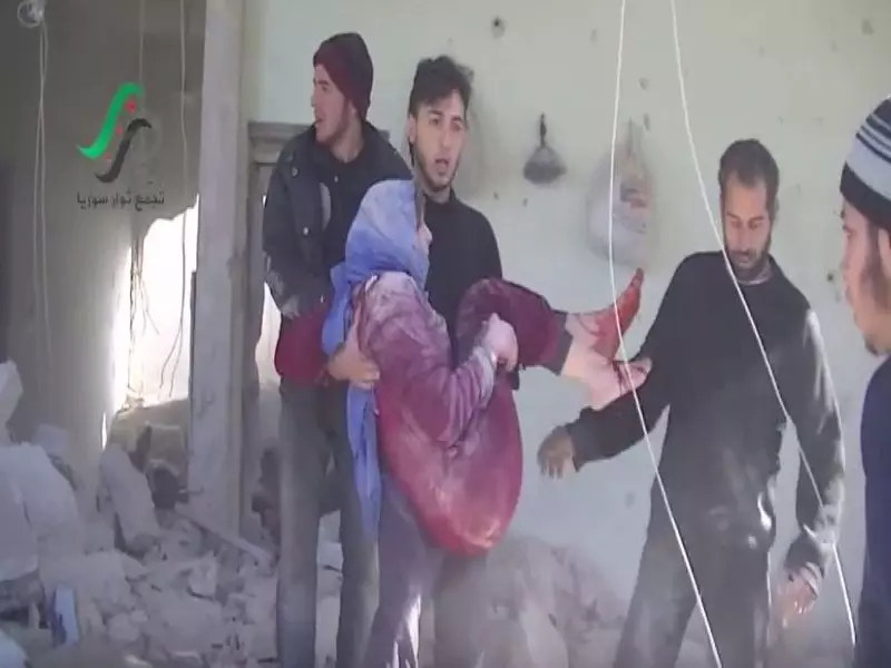 مجزرة في الغنطو.. 10 شهداء وعشرات الجرحى بقصف روسي