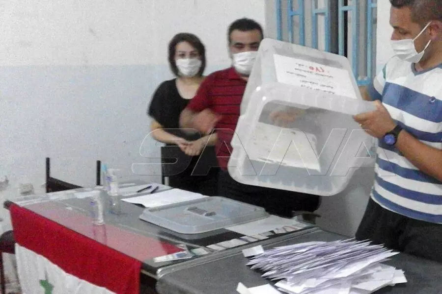 انتخابات "مجلس التصفيق" إقبال منخفض يقابله تصاعد تصريحات مسؤولي النظام المثيرة للجدل