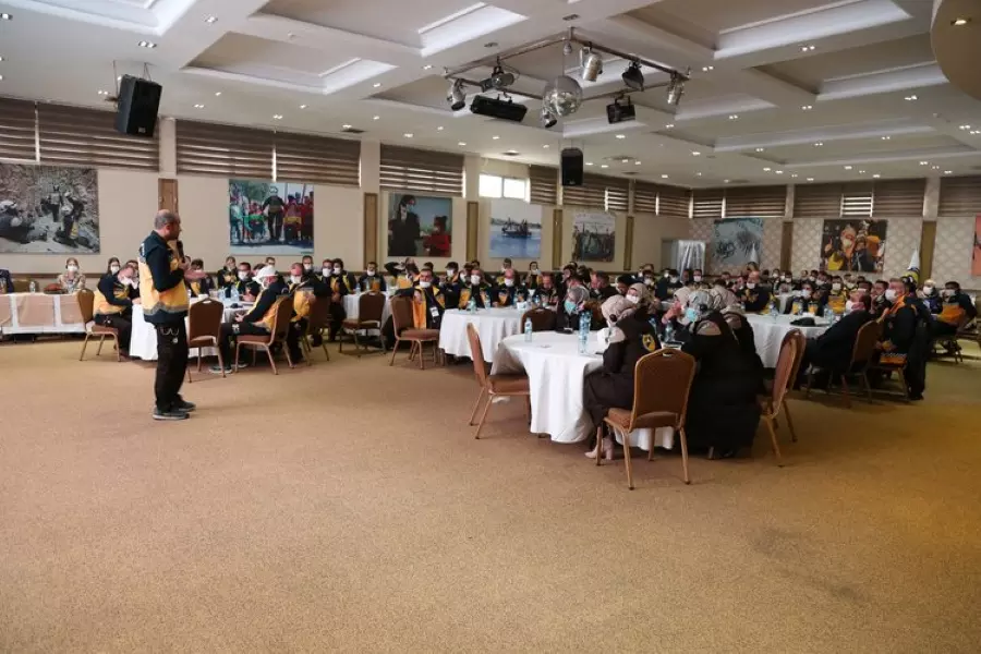 الهيئة العامة لـ "الخوذ البيضاء" تعقد اجتماعها السنوي السادس وهذه مخرجاته