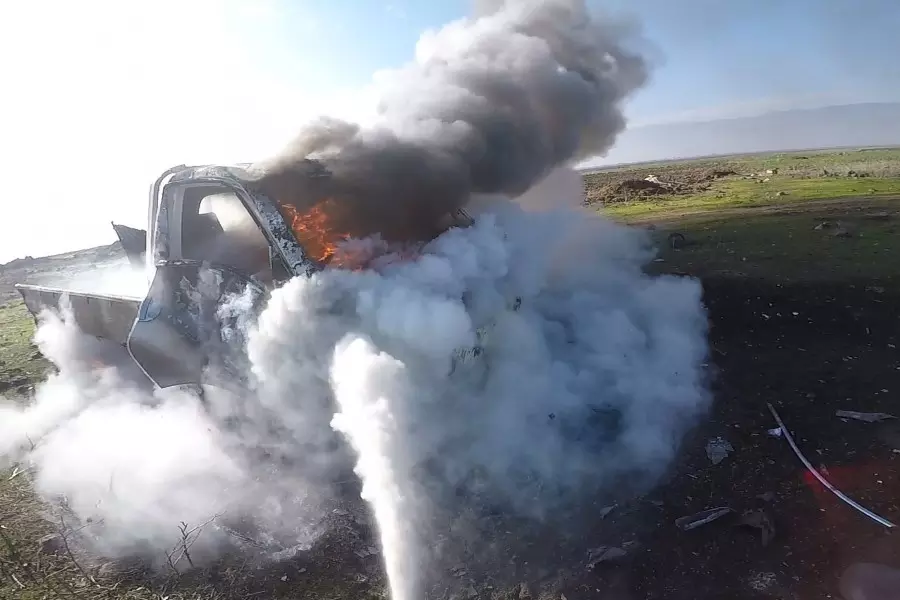 بعد أيام من ارتكابها مجزرة .. ميليشيات النظام تواصل استهداف تحركات المدنيين بسهل الغاب