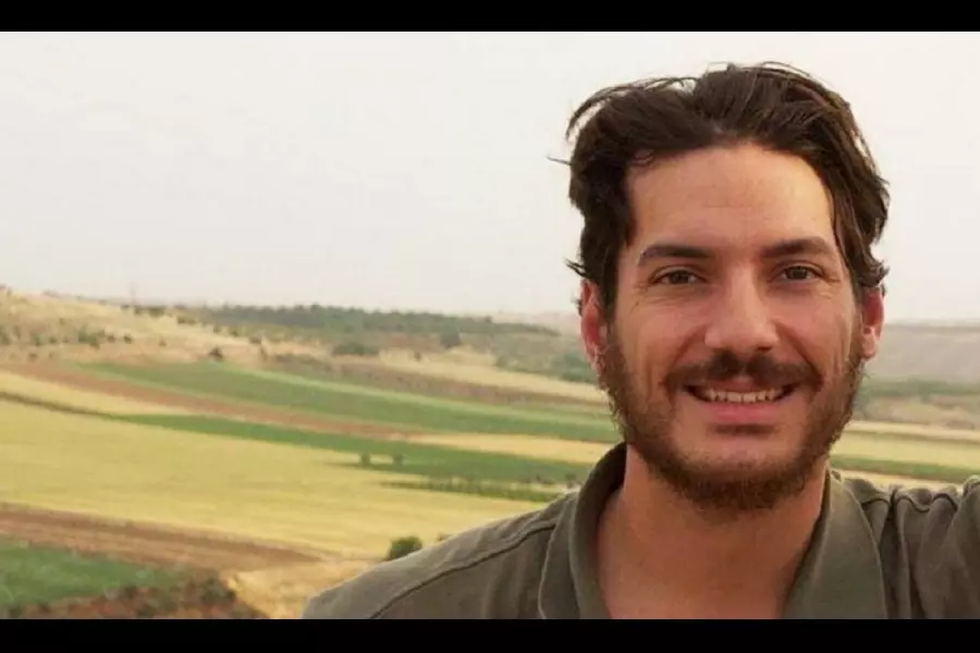 الجيش اللبناني: ينفي الإفراج عن الصحفي الأمريكي "أوستن تايس" المعتقل بدمشق