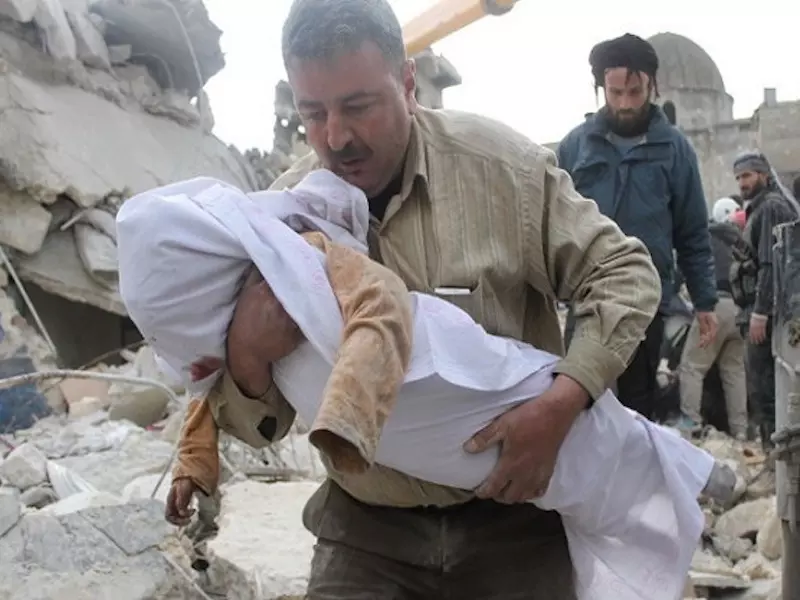 هل الاحتلال الداعشي حرام والاحتلال الإيراني حلال؟