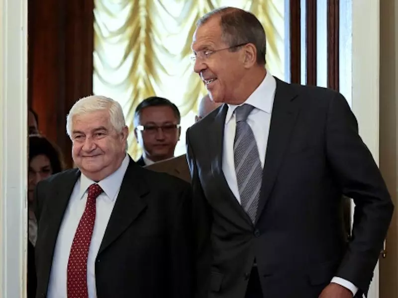 جلب روسيا للتفاوض على الأسد