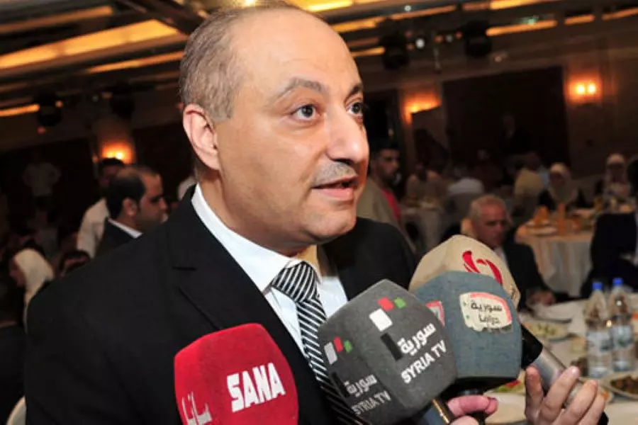 وزارة إعلام النظام تصدر "عفو عام" عن العاملين في وسائل الإعلام الموالية