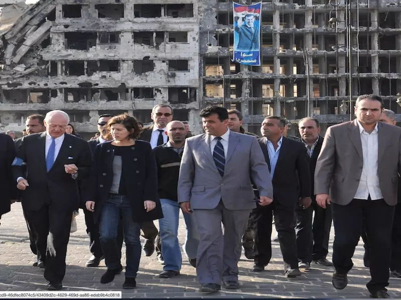 مبادرات خلّبيّة في الشأن السوري