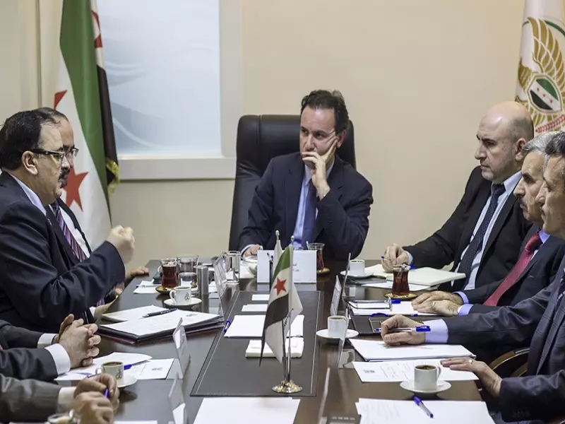 الخوجة...يترأس إجتماعاً للحكومة المؤقتة