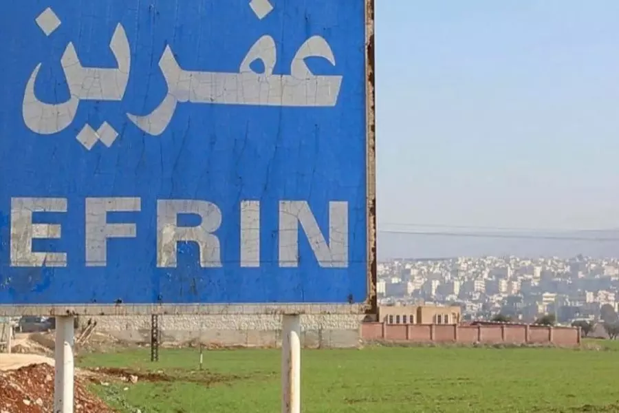 "ماعنا شي خاص" ... حواجز شرطة "عفرين" تُفتش هواتف المدنيين على الحواجز ونشطاء ينددون