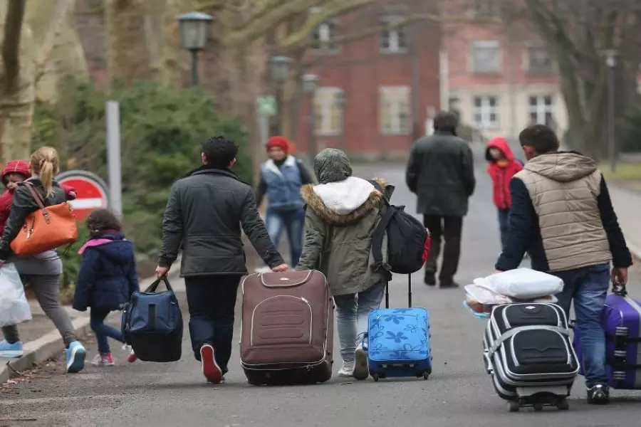 لاجئون عرب يواجهون أزمة تشتت عوائلهم وبريكست يطيح بآمال اللاجئين السوريين