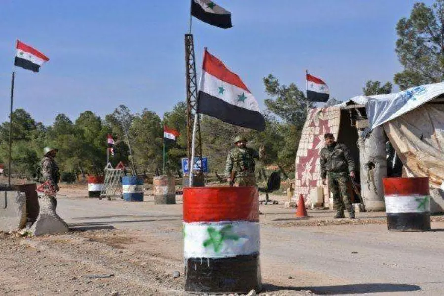 النظام يُحاصر منطقة الشهباء شمالي حلب والأهالي يحتجون ويهاجمون حاجزاً للفرقة الرابعة