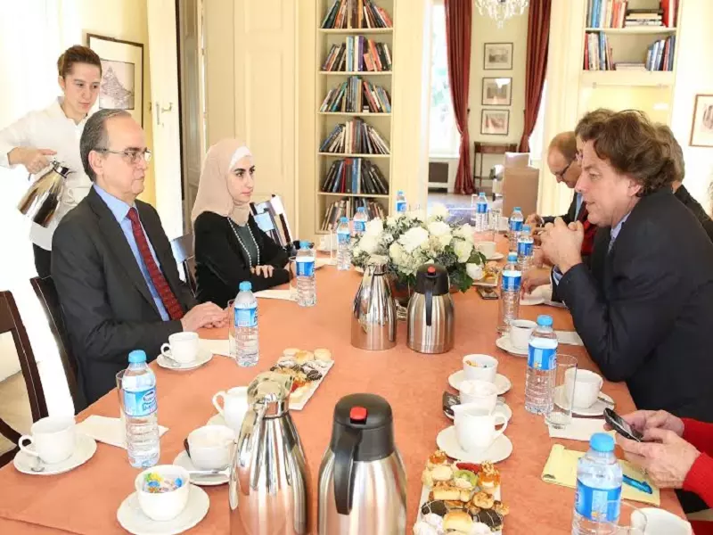 البحرة يطالب بحل مشكلة جوازات السفر و زيادة اللاجئين في هولندا