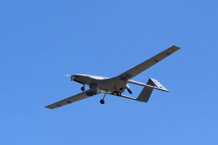 أنباء عن استهداف اجتماع لقادة "قسد" .. مسيرة تركية تستهدف مواقع في "عين العرب" بريف حلب