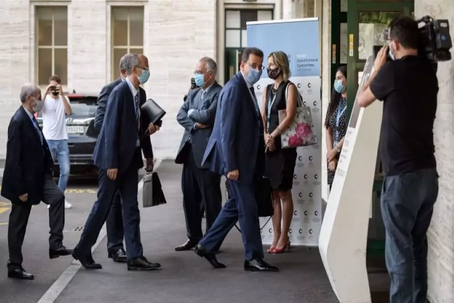 تعليق محادثات اللجنة الدستورية في جنيف بسبب إصابة اثنين من وفد النظام بـ "كورونا"