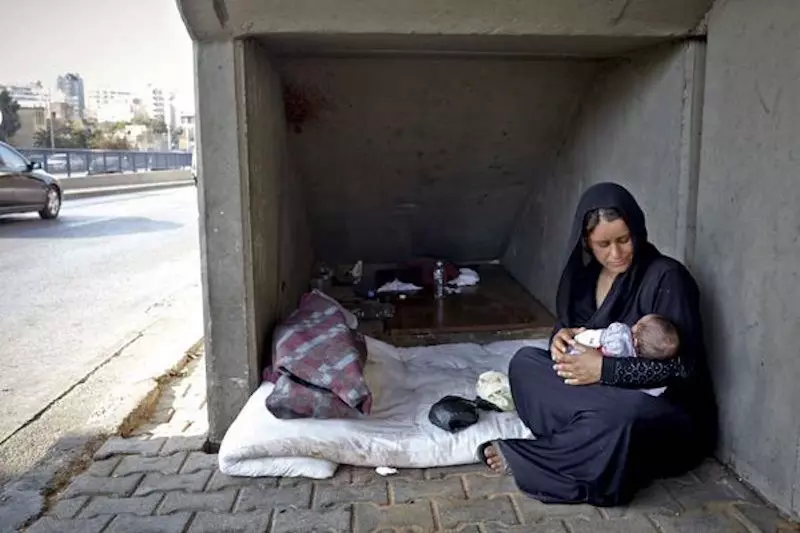 اللاجئون السوريون في الأردن ولبنان بين براثن الفقر