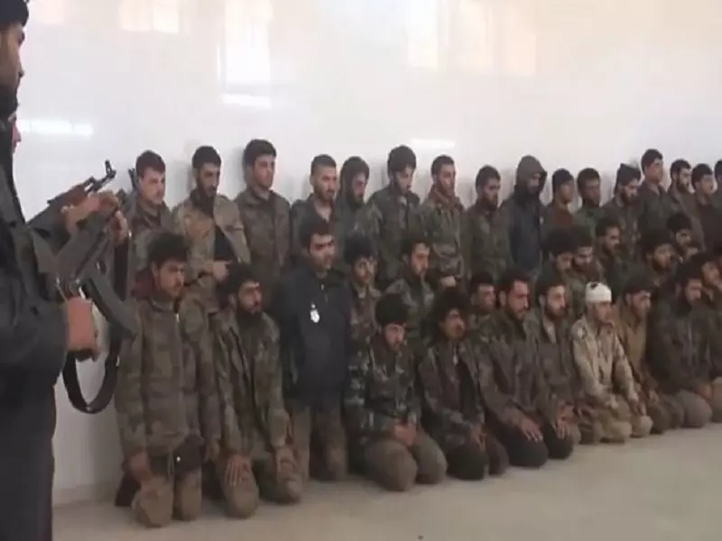 أسرى "حزب الله" في حلب سيّاح!