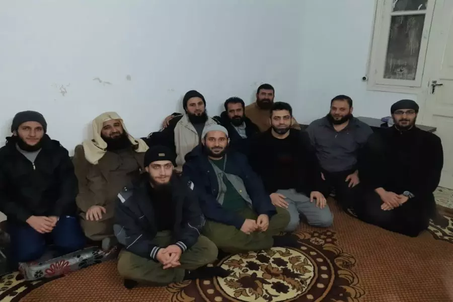 بعد عزله ومقاضاته لفضح ممارساتها .. "تحرير الشام" تفرج عن "أبو العبد أشداء"