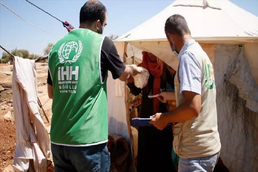 "الإغاثة التركية" تطلق مبادرة لتوزيع 50 ألف رغيف خبز على النازحين بريف إدلب