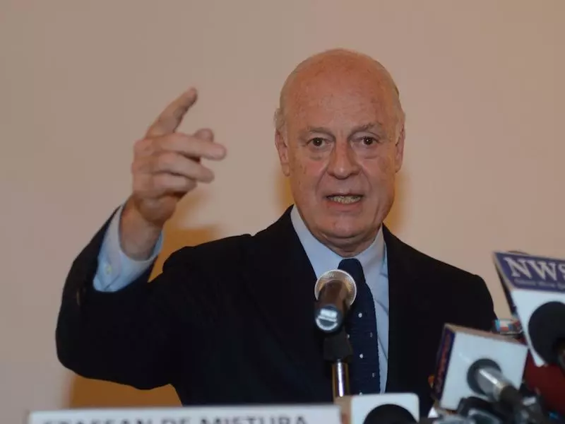 ميستورا.. ادع «داعش» لجنيف