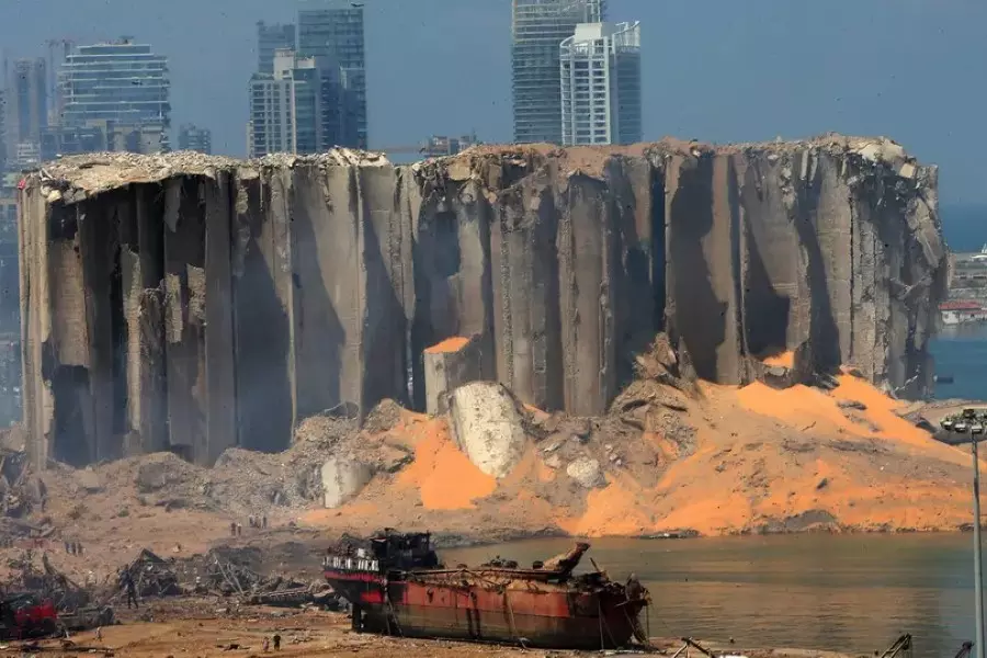 حصيلة غير نهائية .. 43 سورياً ضحايا إثر انفجار "مرفأ بيروت"