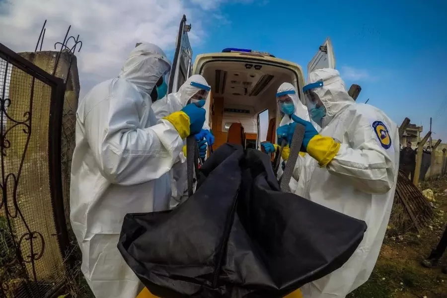 "كورونا" يتفشى بمدارس النظام وارتفاع حصائله في الشمال المحرر ومناطق "قسد"