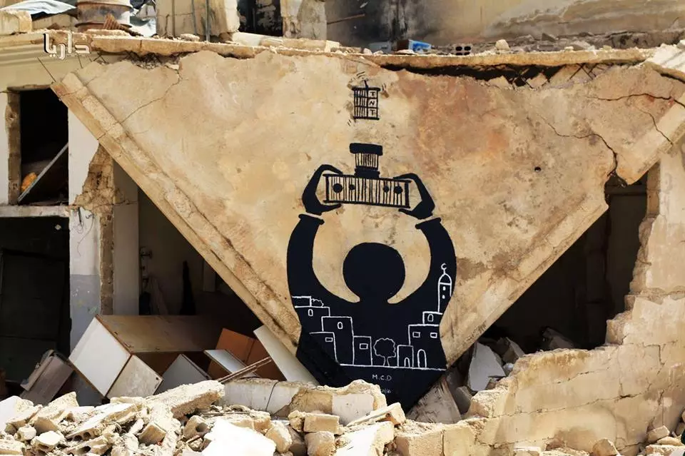 لو دخلت القوافل إلى "داريا" لسقط الأسد