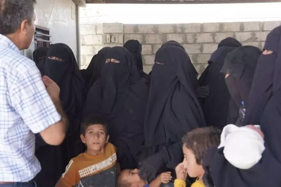 إطلاق سراح 100 عائلة عراقية من مخيم الهول بالاتفاق مع حكومة بلادهم