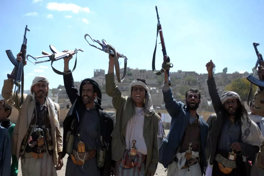 اليمن بعد عامين: إيران وإدارة الفشل كأنه انتصار