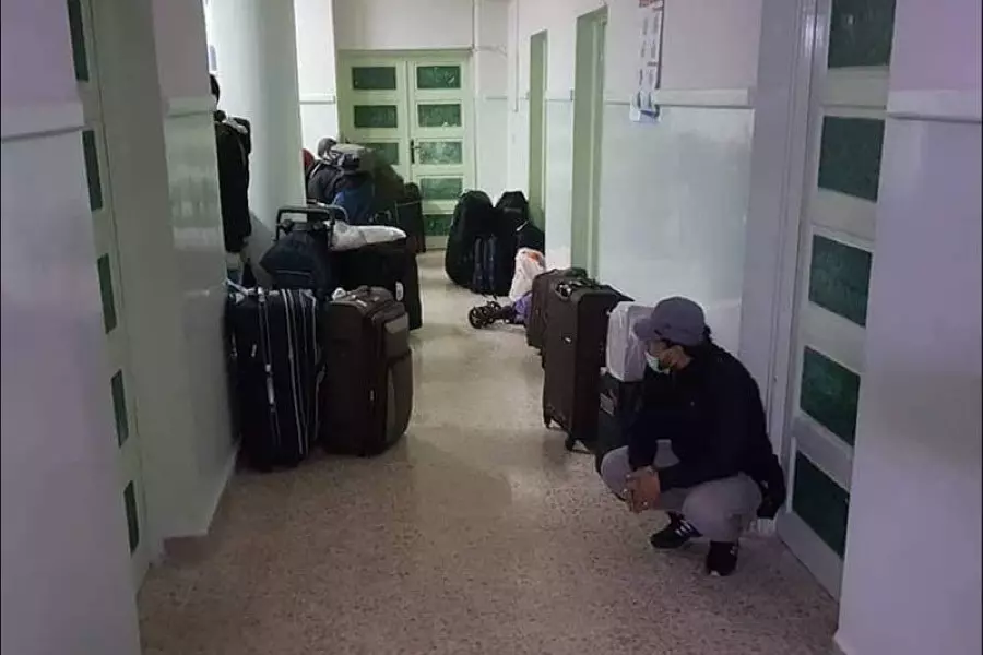 إعلام الأسد يُشبح على المحجورين في "السكن الجامعي" والنظام يتوعدهم بإجراء تحقيق ..!!