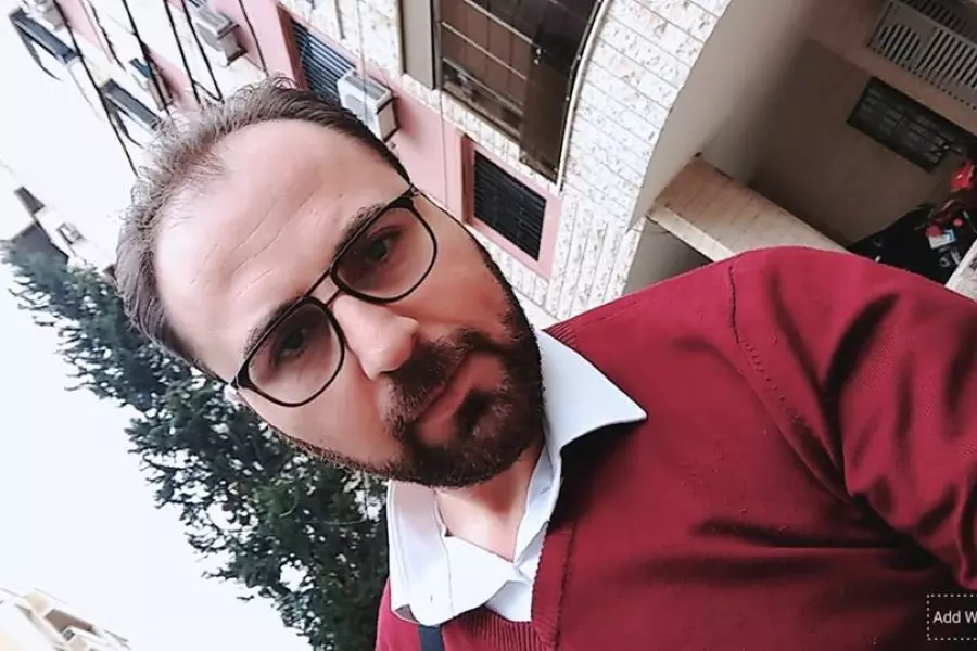 برغم إيقافه عن العمل ... النظام يعتقل مراسل قناة "الميادين" من منزله بحلب