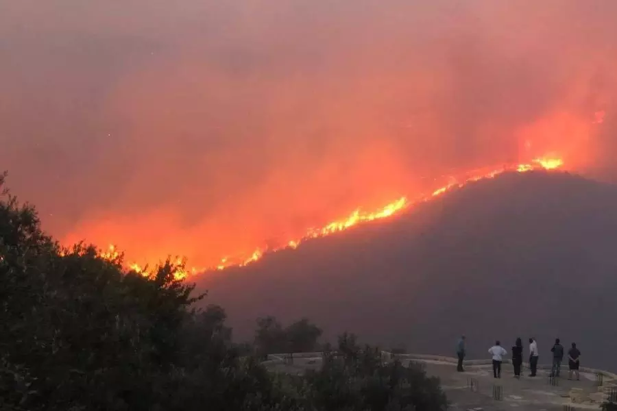 سخر موارد البلاد لارتكاب جرائمه ... النظام يدعو للتبرع لتعويض أهالي الساحل ..!!