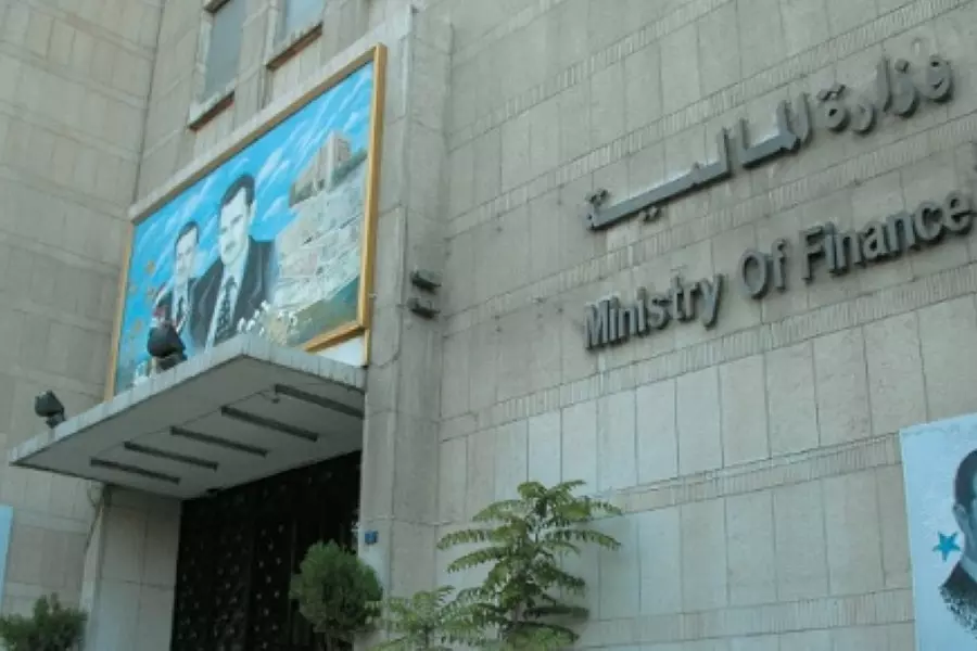 مصادرة مستودعات من السكر .. النظام يحجز أموال مجموعة من التجار والشركات في حمص