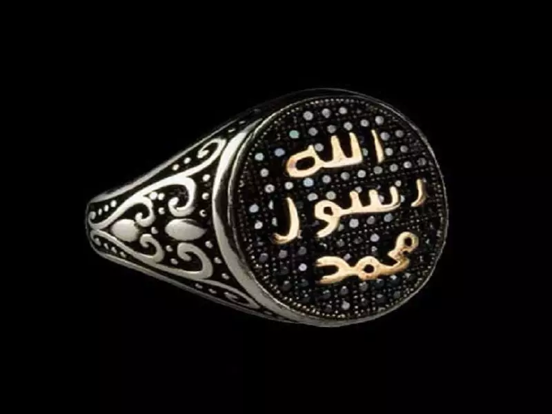 الجميع يدفعنا لتقبيل خاتم "الخلافة" ..!؟