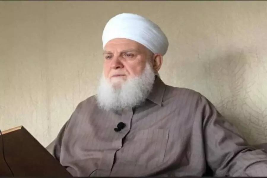 أيّد الثورة منذ بدايتها ... وفاة الشيخ "السقا" متأثرا بإصابته بـ "كورونا" في اسطنبول