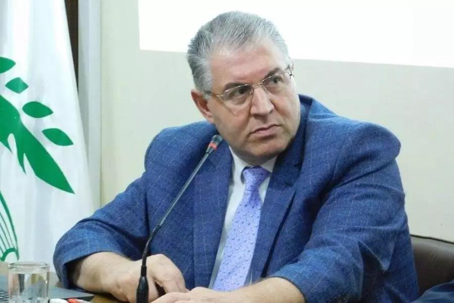 مبرراً تردي قطاع التعليم .. وزير تربية النظام يشكو: "مازوت المدارس يُسرق"