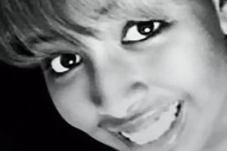 صحيفة: داعشية بريطانية عادت لبلادها من سوريا وهي قيد الاحتجاز للتحقيق