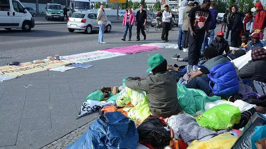 ألمانيا تتجه لترحيل اللاجئين المخالفين إلى بلد ثالث