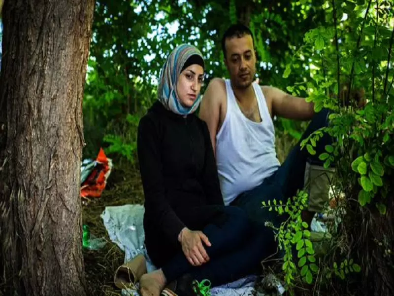 زوجان سوريان يرويان رحلة اللجوء للوصول إلى بر الأمان في أوروبا