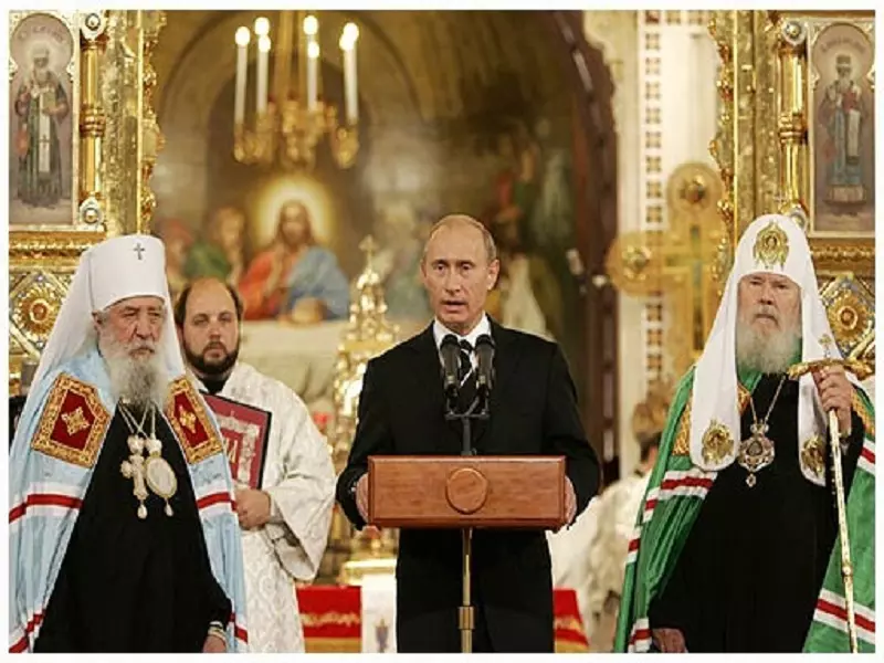 بين الحرب "المقدسة" و الجهاد "الإرهابي" .. تولد ألف داعش ويتجه الآلاف بإتجاهها