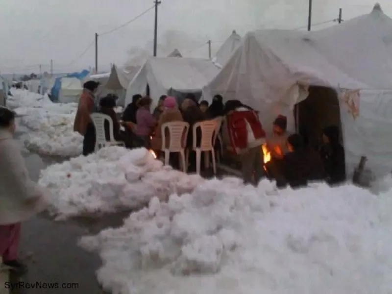 قوافل إغاثية سعودية للنازحين في الشمال السوري