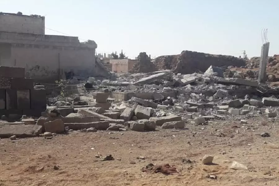 على خطى إسرائيل.. نظام الأسد يفجر منزل أحد الرافضين للتسوية في درعا